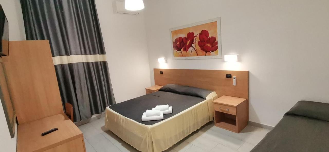 Friendship Place روما المظهر الخارجي الصورة