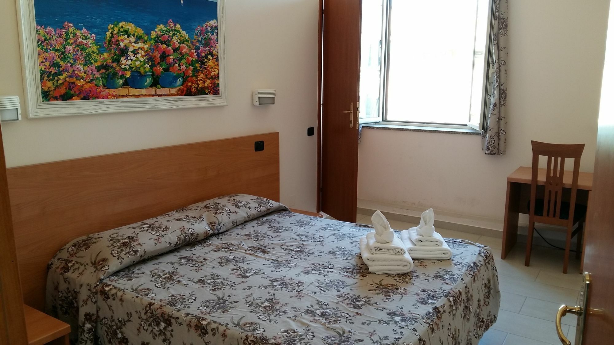 Friendship Place روما المظهر الخارجي الصورة